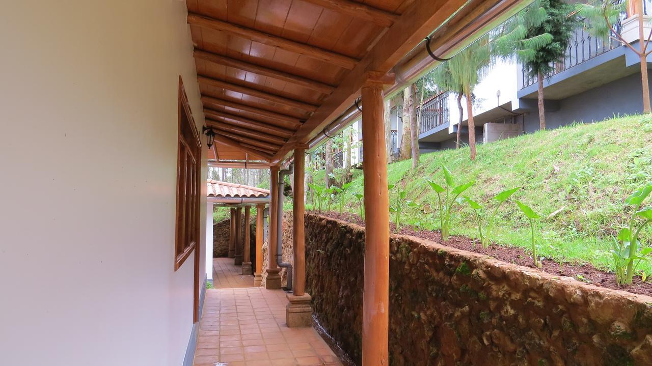 La Ensenada Hotel Chachapoyas Exteriör bild